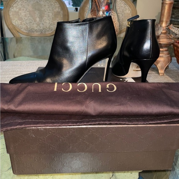 Gucci pointed slim ankle boot heel - Picture 5 of 5